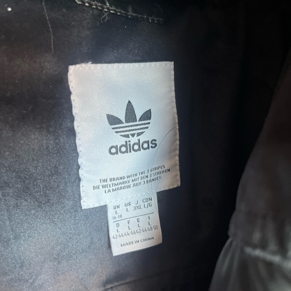 Adidas Premium Down Fill Black Puffer Jacket - Picture 11 of 11